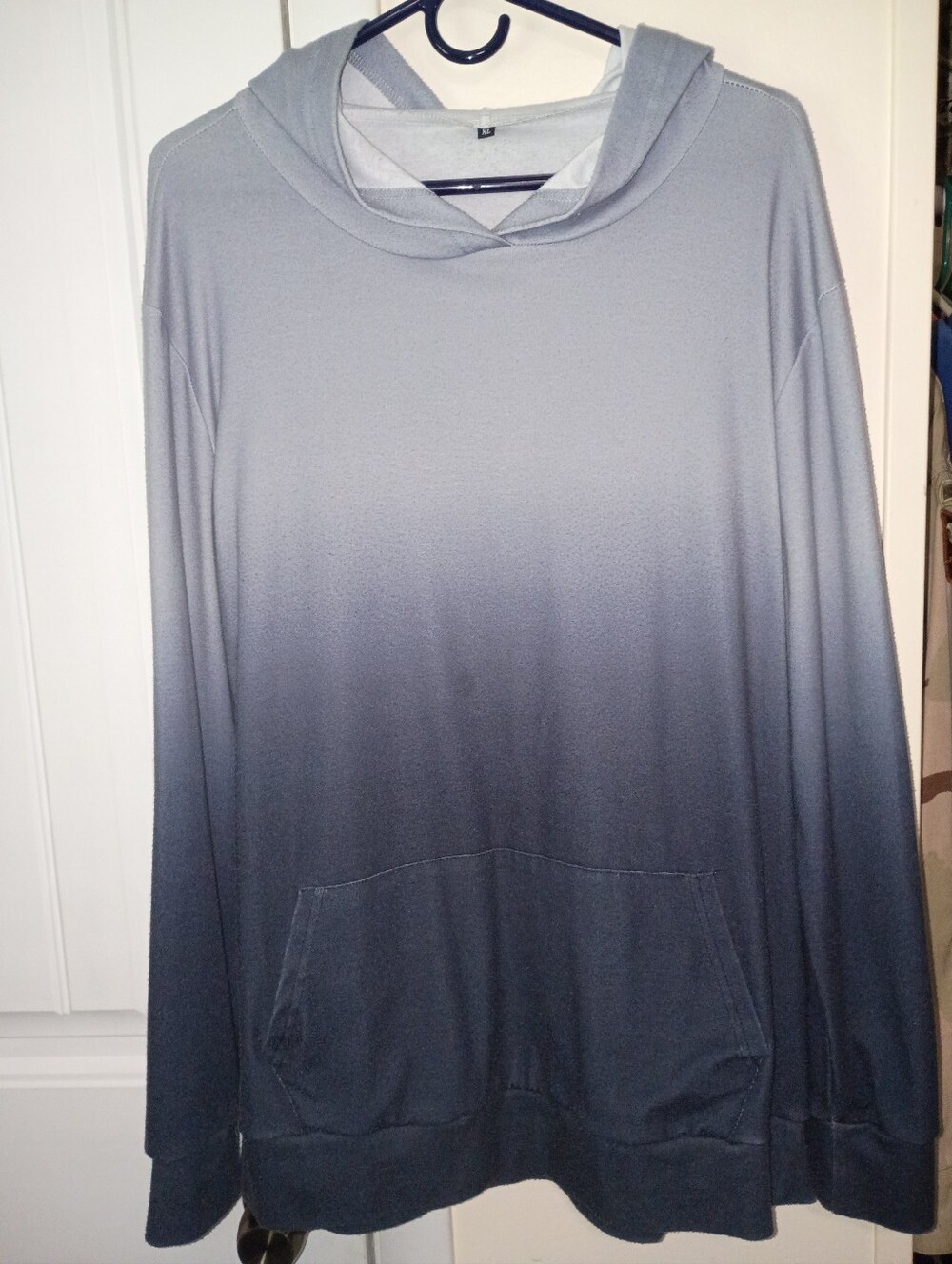 UNISEX Hoodie Shirt - Gradient Gray to Charcoal